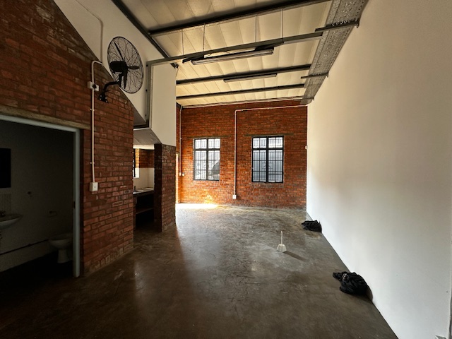 To Let Commercial Property for Rent in Maitland Western Cape